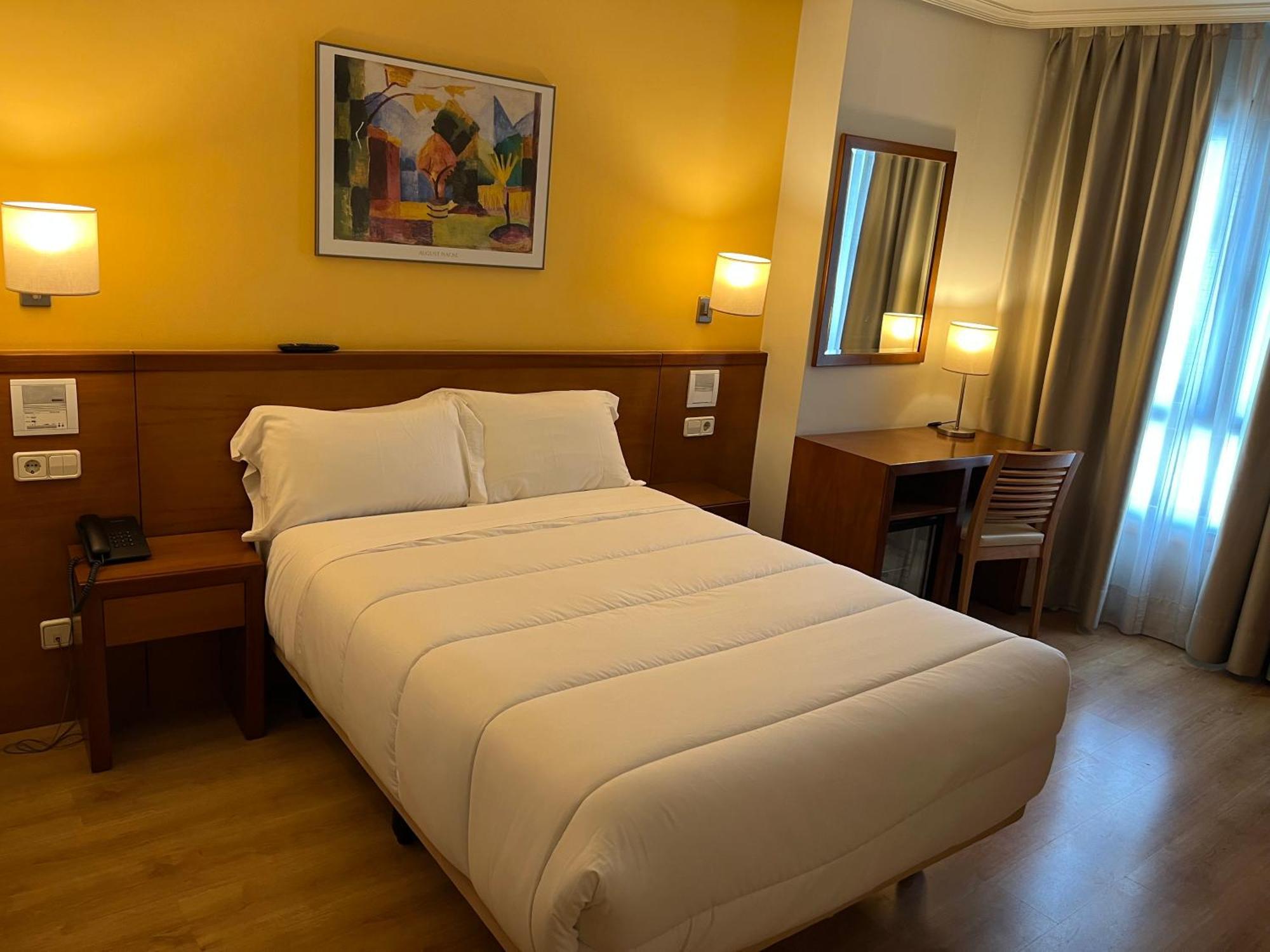 U Hotel Ogalia Виго Экстерьер фото